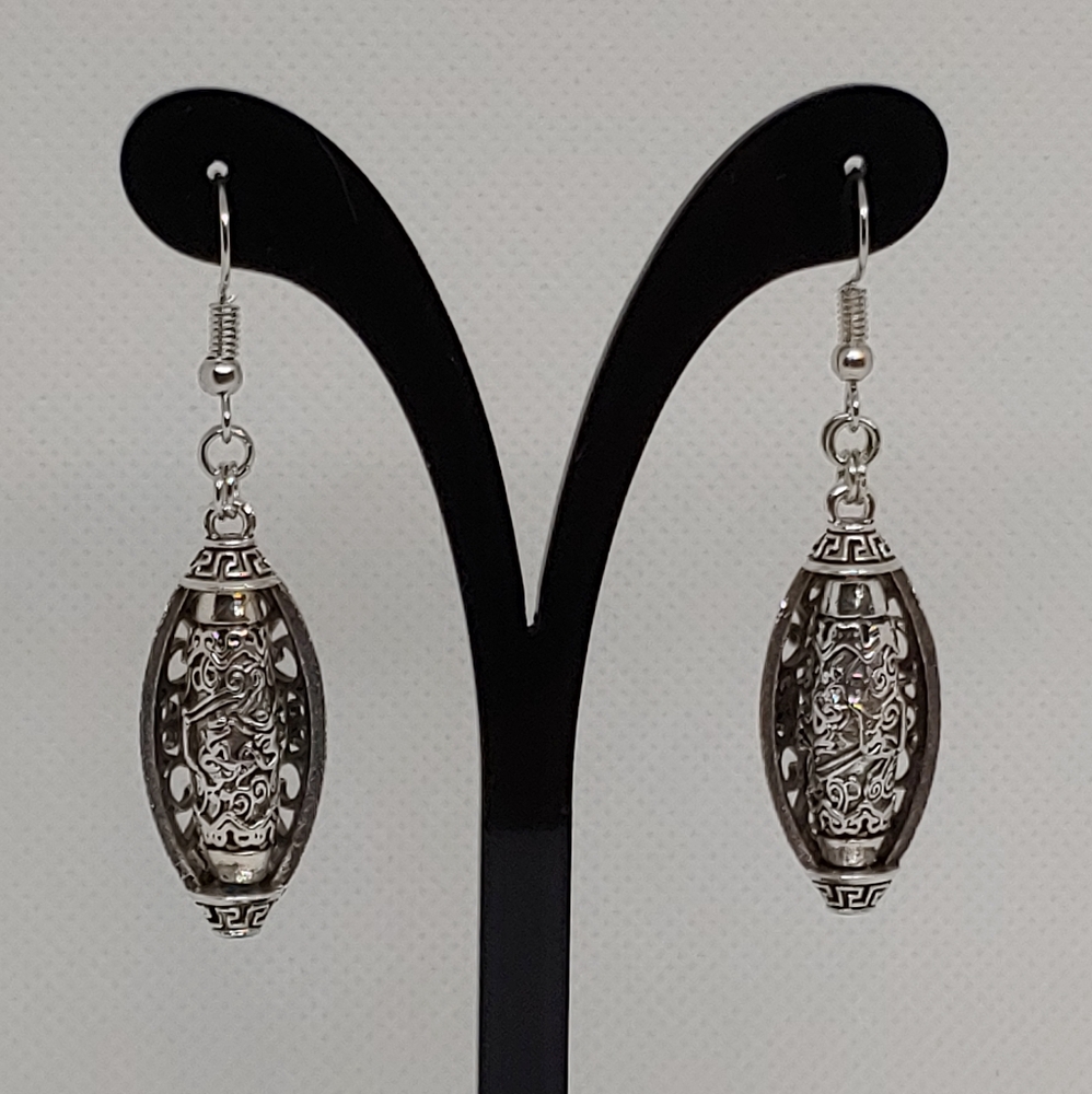 Rotating column earrings